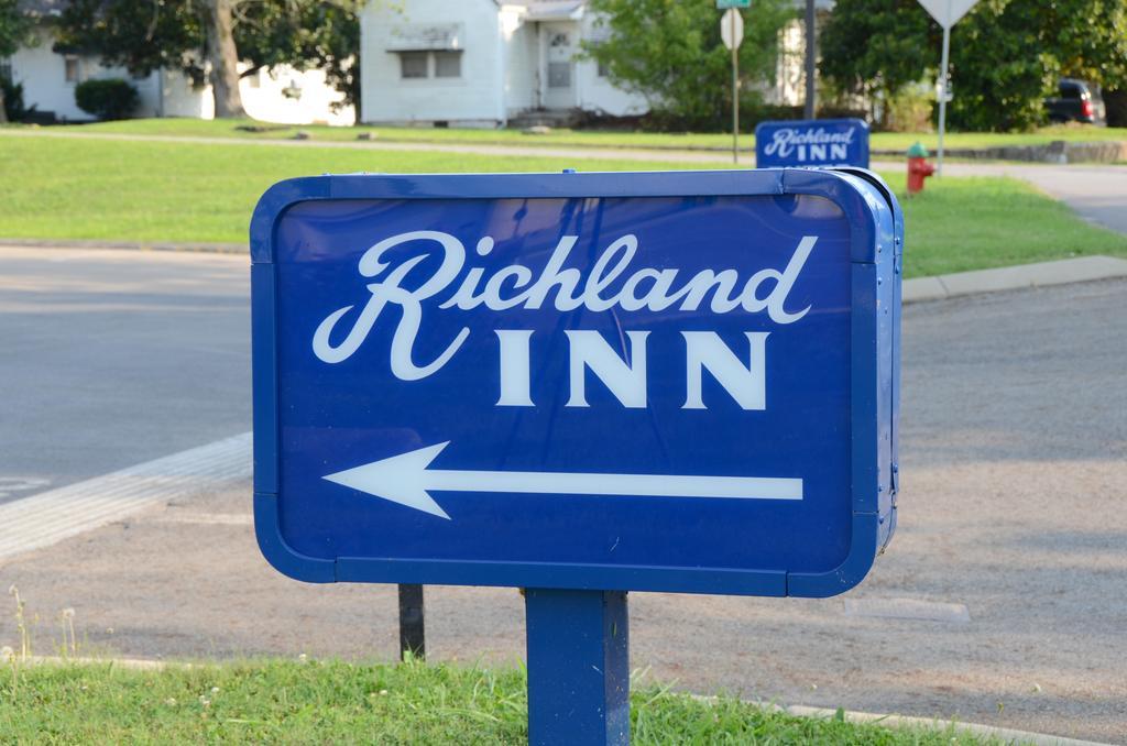 Richland Inn - Lewisburg Bagian luar foto